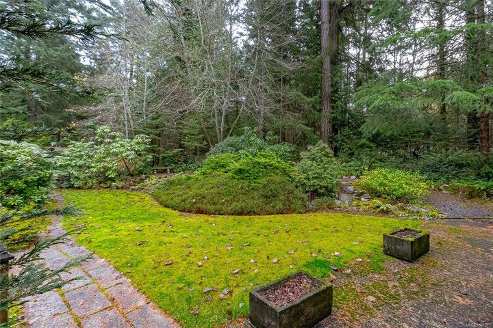 Property Photo: 9565 Ardmore Dr BC V8L 5H3