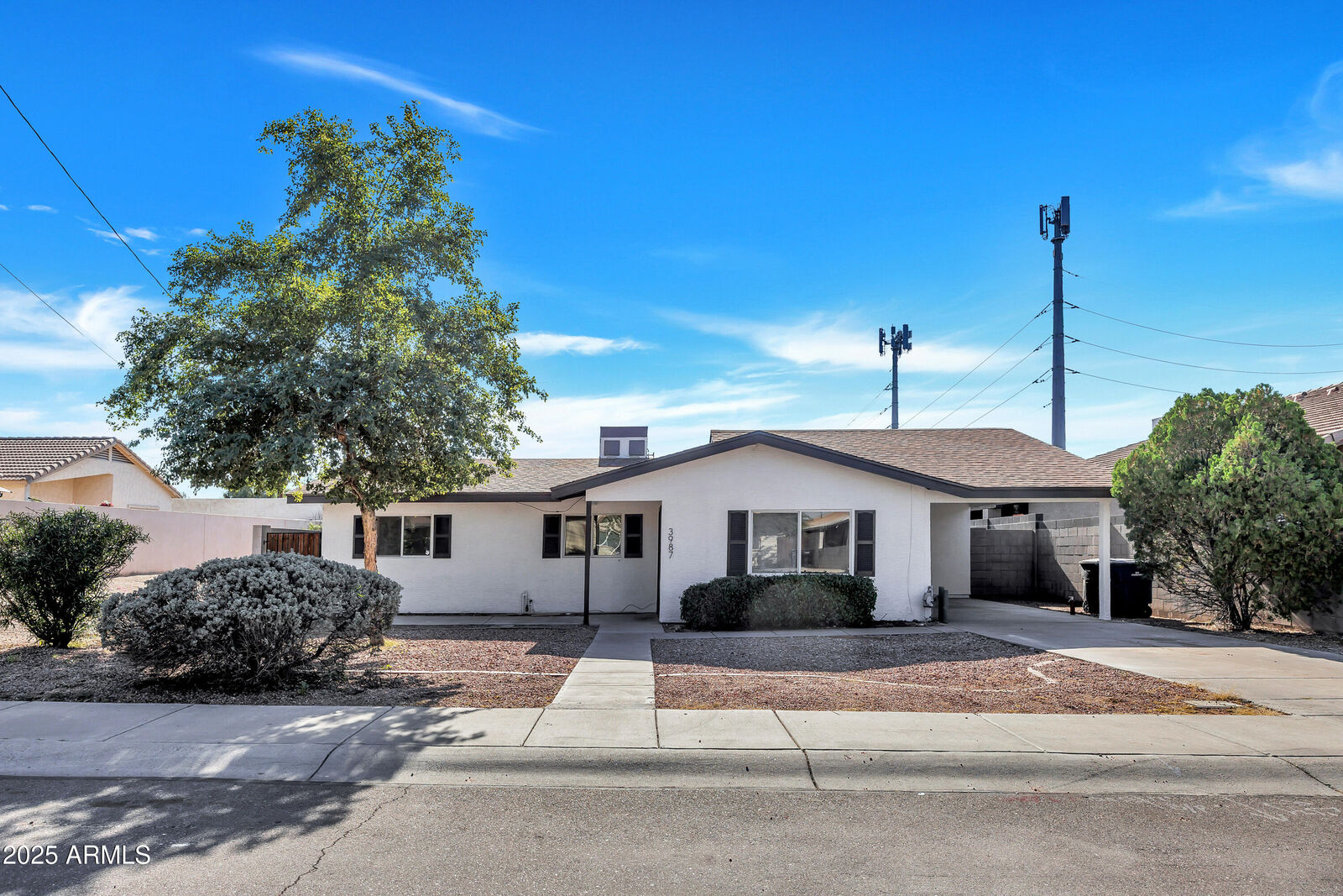 Property Photo:  3987 W Calle Segunda --  AZ 85226 