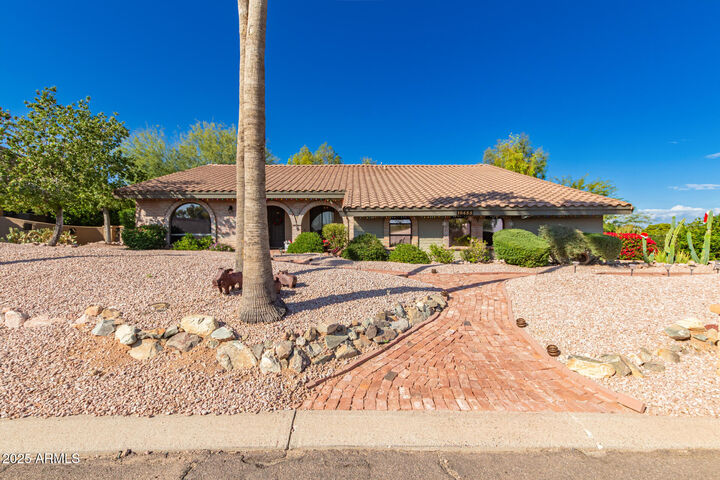 Property Photo: 10435 N Nicklaus Drive AZ 85268