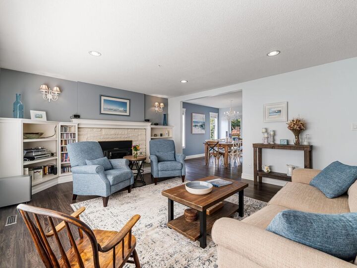 Property Photo:  4551 209 Street  BC V3A 2K7 