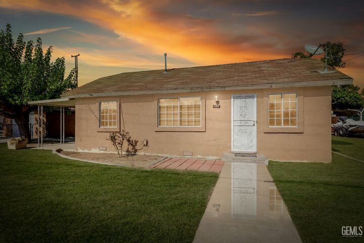 776 Butte Avenue  Arvin CA 93203 photo