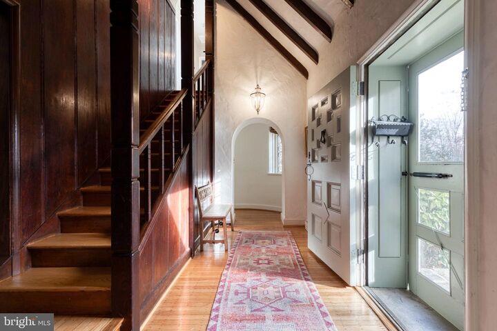 Property Photo: 5208 Tilbury Way MD 21212