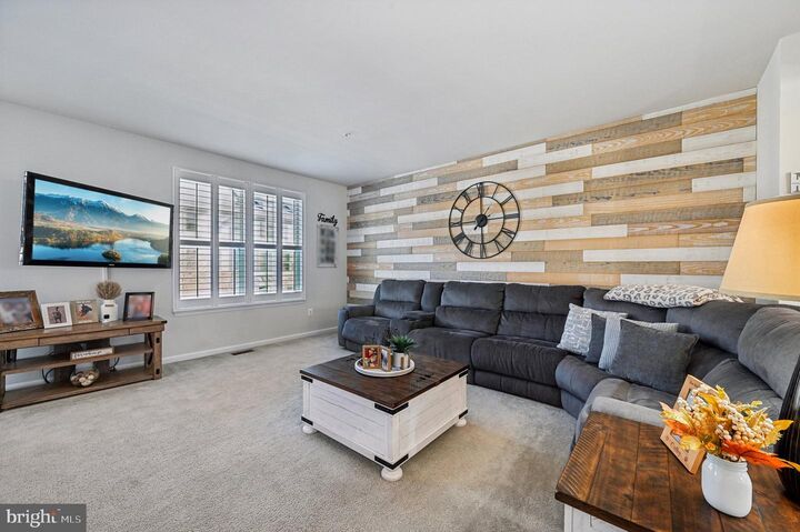 Property Photo: 8218 Kippis Road MD 21108