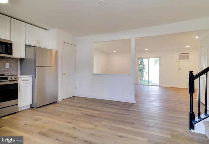 Property Photo: 442 La Cascata Tnhs NJ 08021