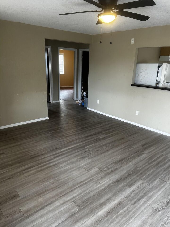 Property Photo: 2706 Martin Luther King Dr AR 72206