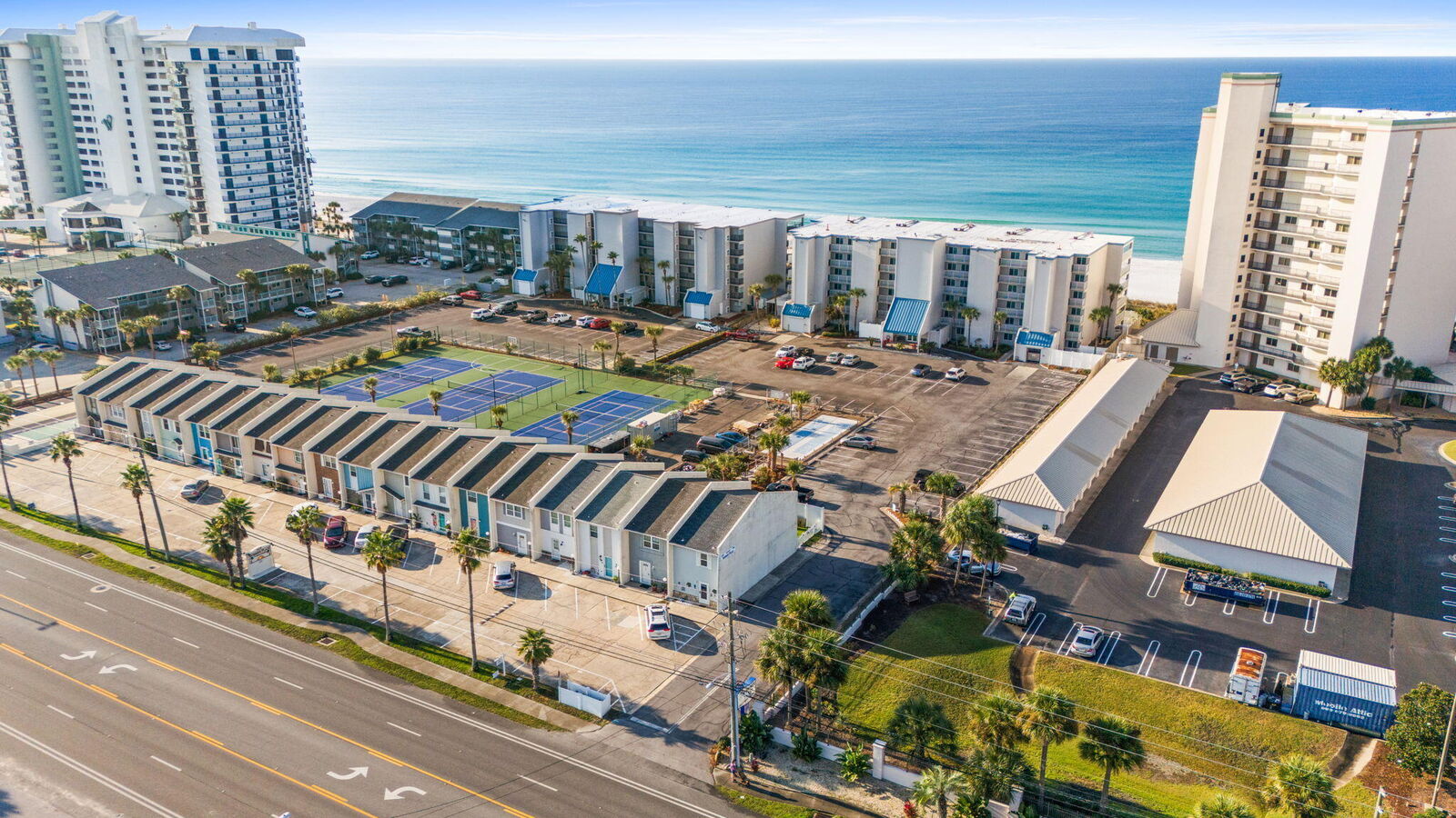 Property Photo:  6215 Thomas Drive Unit 101  FL 32408 