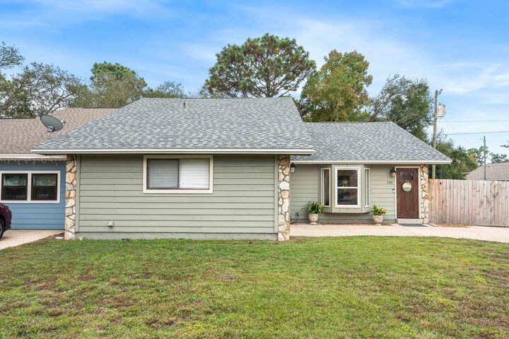 Property Photo:  32 7th Avenue 120  FL 32579 