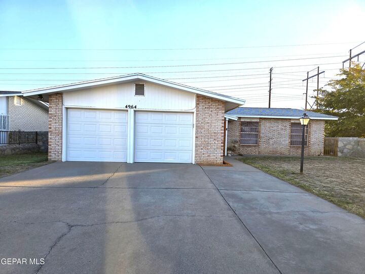 4964 Sagittarius Avenue  El Paso TX 79924 photo