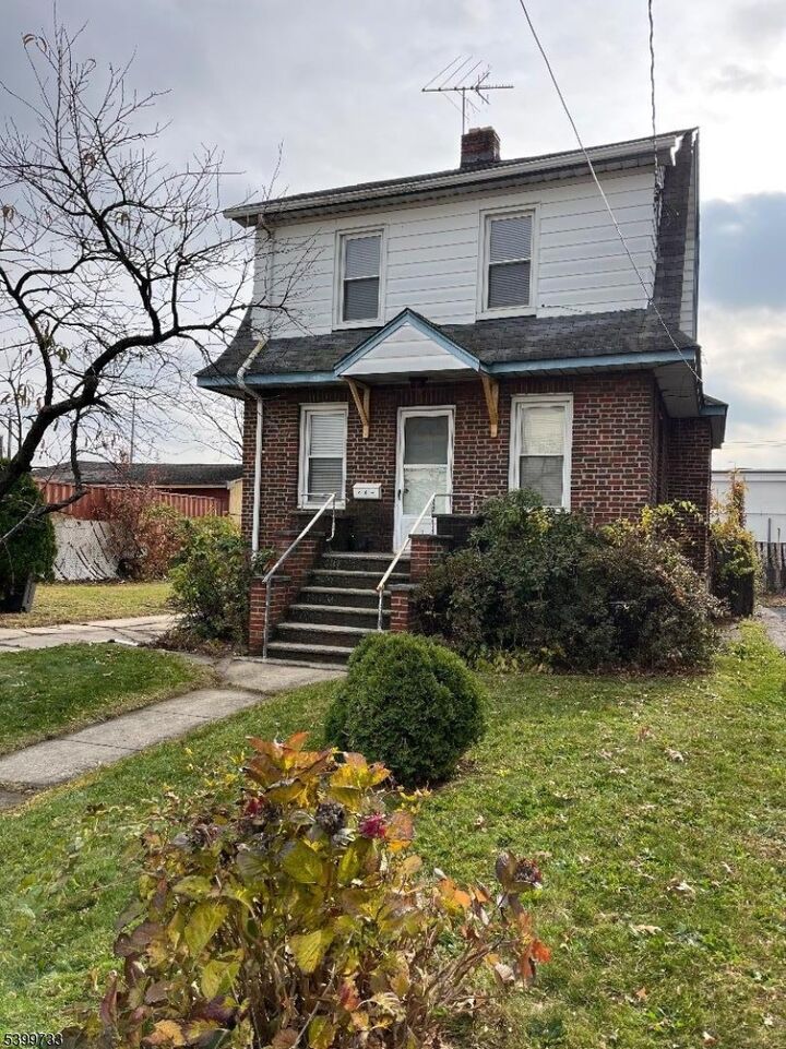 1 Woodland Ave  Little Ferry Boro NJ 07643 photo