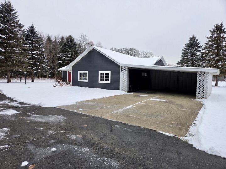 Property Photo: 5399 Durfee Road MI 48827