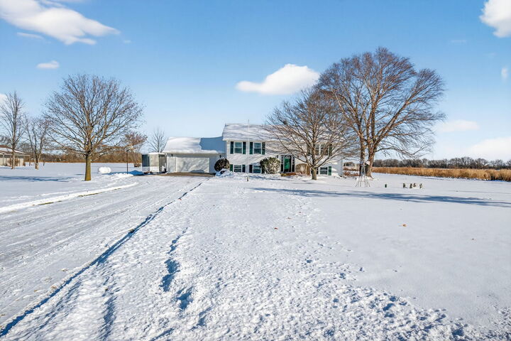 Property Photo:  2420 N Dwight Road  IL 60450 