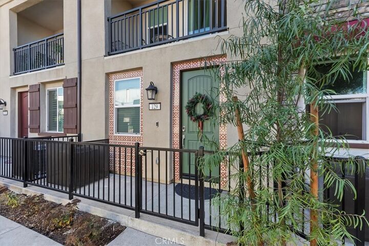 Property Photo:  129 Dove Lndg  CA 91722 