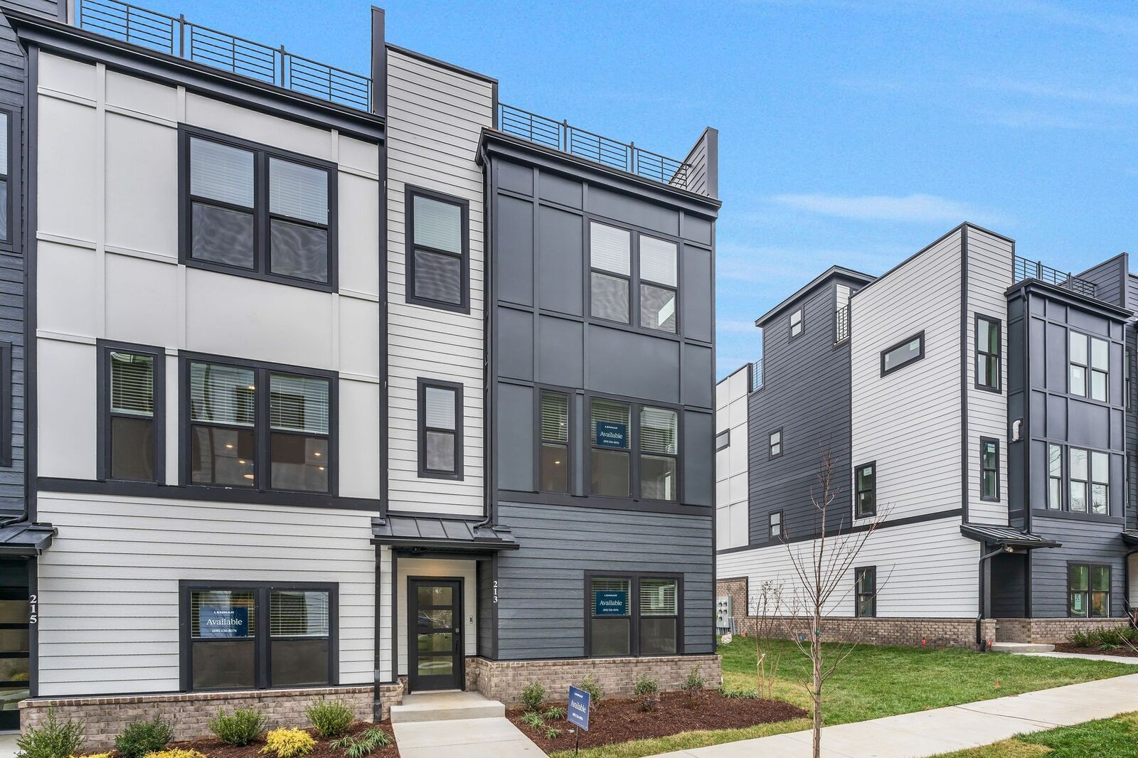 Property Photo: 213 Harmony Aly TN 37207