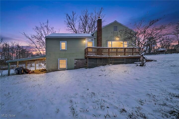 Property Photo: 13729 Galehouse Road OH 44230