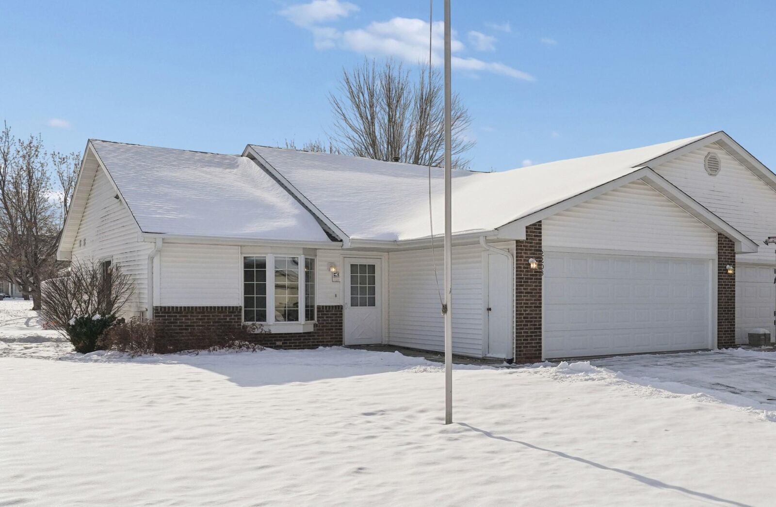 Property Photo:  2208 Cattail Way  WI 54016 