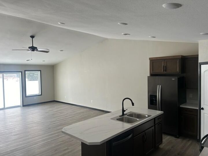 Property Photo: 1012 NE 6th Avenue MN 56573