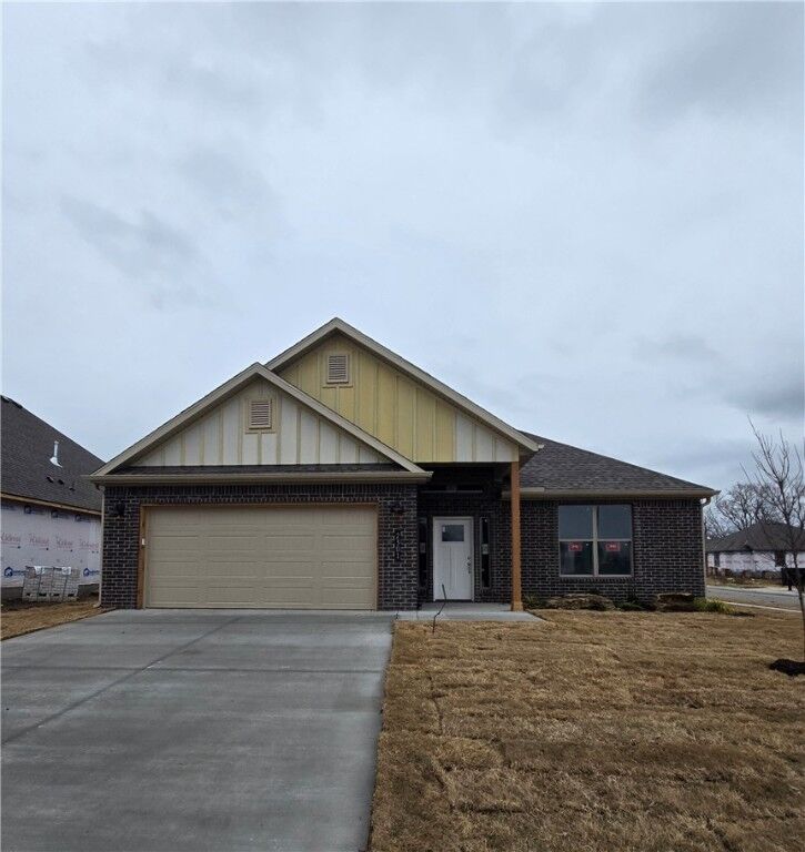 Property Photo: 2301 Lexington Street AR 72761