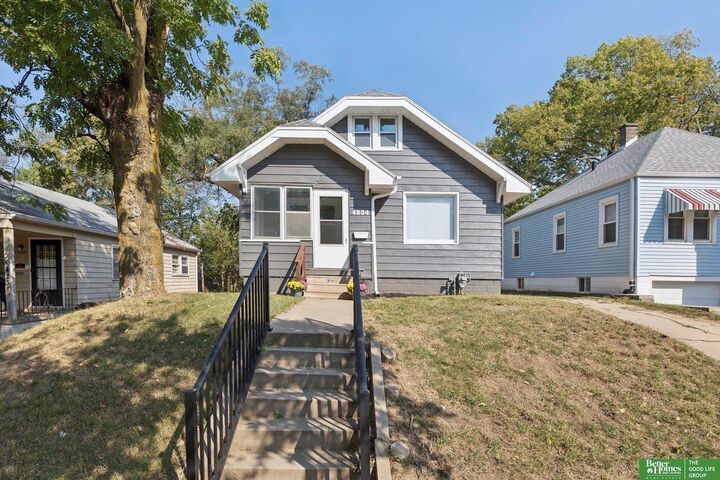 4234 Pinkney Street  Omaha NE 68111 photo