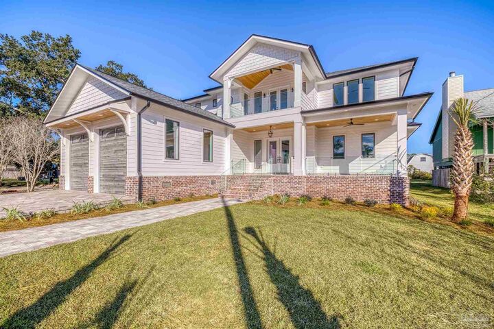 Property Photo:  3202 Bay St  FL 32563 