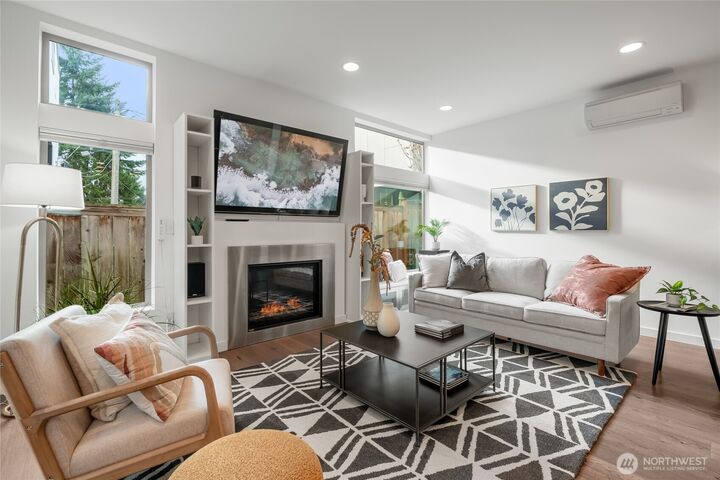 Property Photo:  730  25th Avenue S  WA 98144 