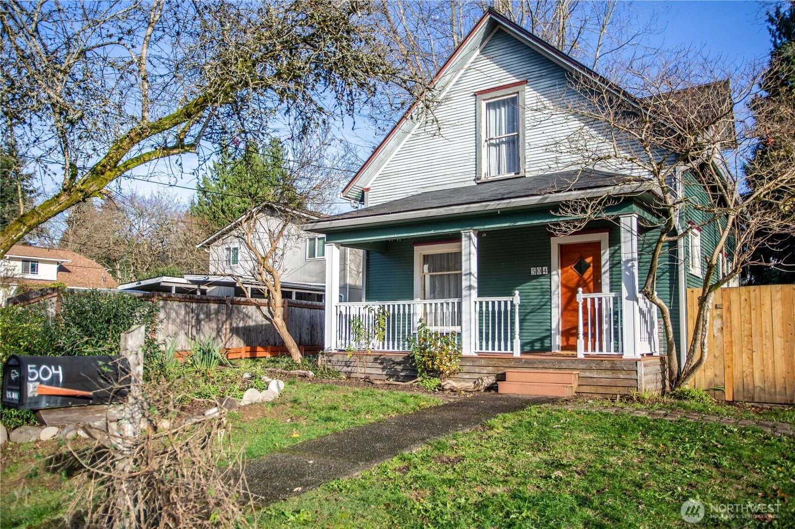 Property Photo:  504  Garrison Street NE  WA 98506 