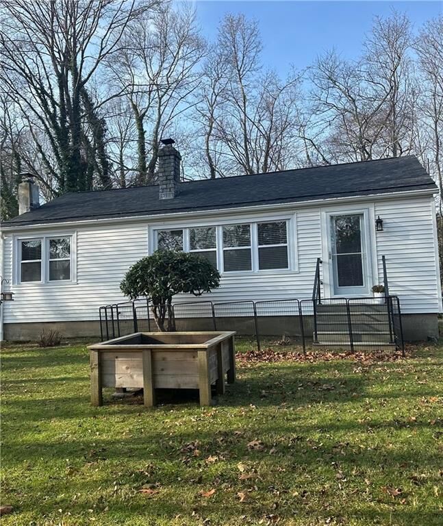 Property Photo:  16 Smith Street  RI 02890 