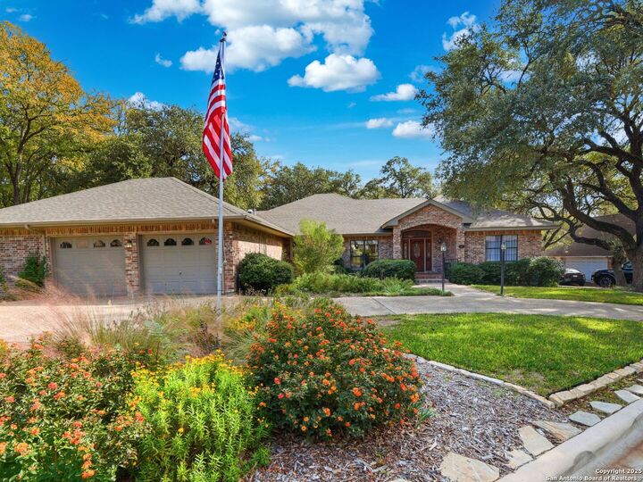 Property Photo: 1828 Cypress Rapids Dr TX 78130