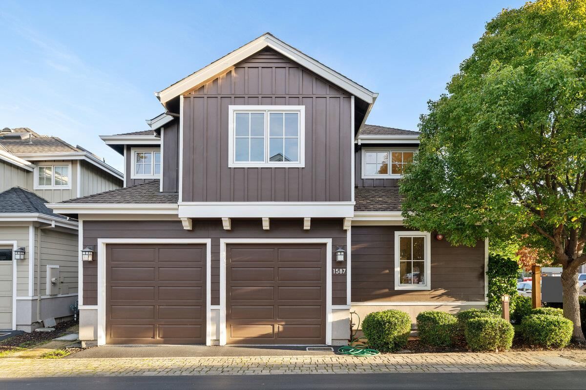 Property Photo: 1587 Kentfield Avenue CA 94061