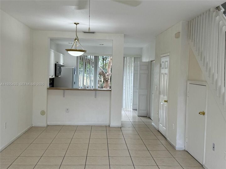 Property Photo: 669 NW 42nd Ave FL 33317