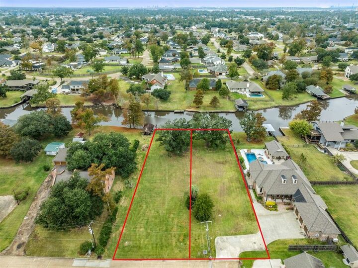 Property Photo:  3904 Buccaneer Lane  LA  