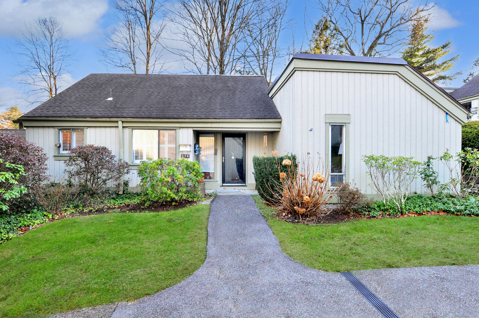 Property Photo:  278 Heritage Village B  CT 06488 