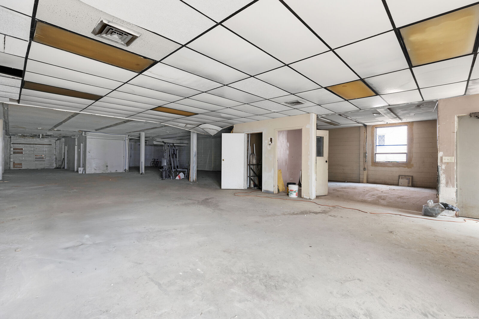 Property Photo:  160 Franklin Avenue  CT 06114 