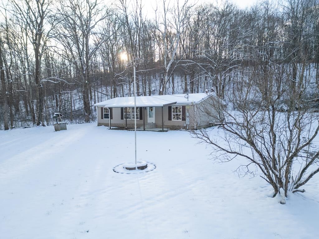 Property Photo: 4991 Walnut Creek Pike OH 45644