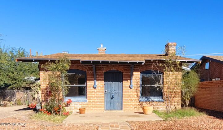 Property Photo:  1641 E Miles Street  AZ 85719 