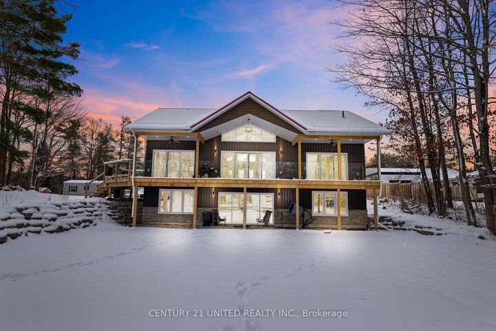 Photo de la propriété:  7544 Highway 35 N/A  ON K0M 2L0 