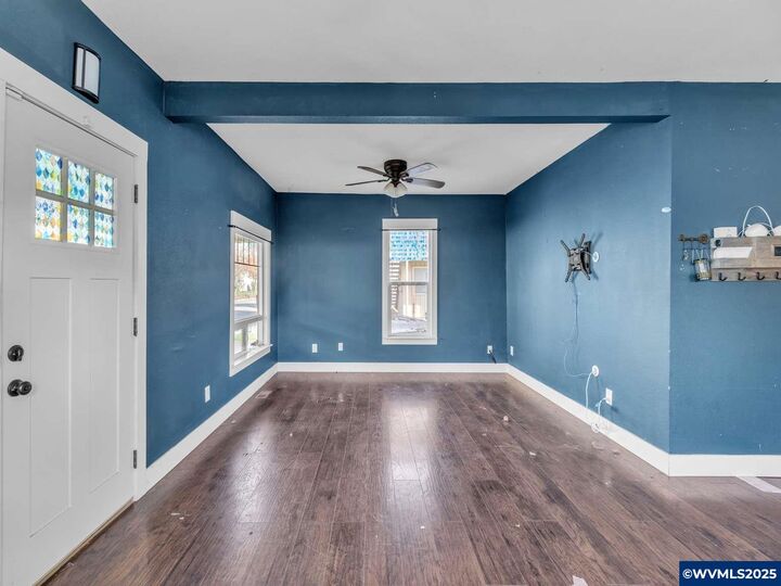 Property Photo:  1462 Tripp St SE  OR 97302 