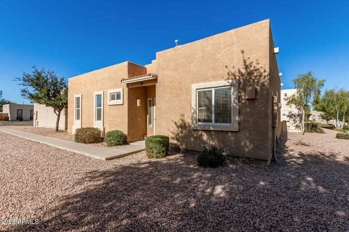 Property Photo:  2300 E Magma Road 79  AZ 85143 