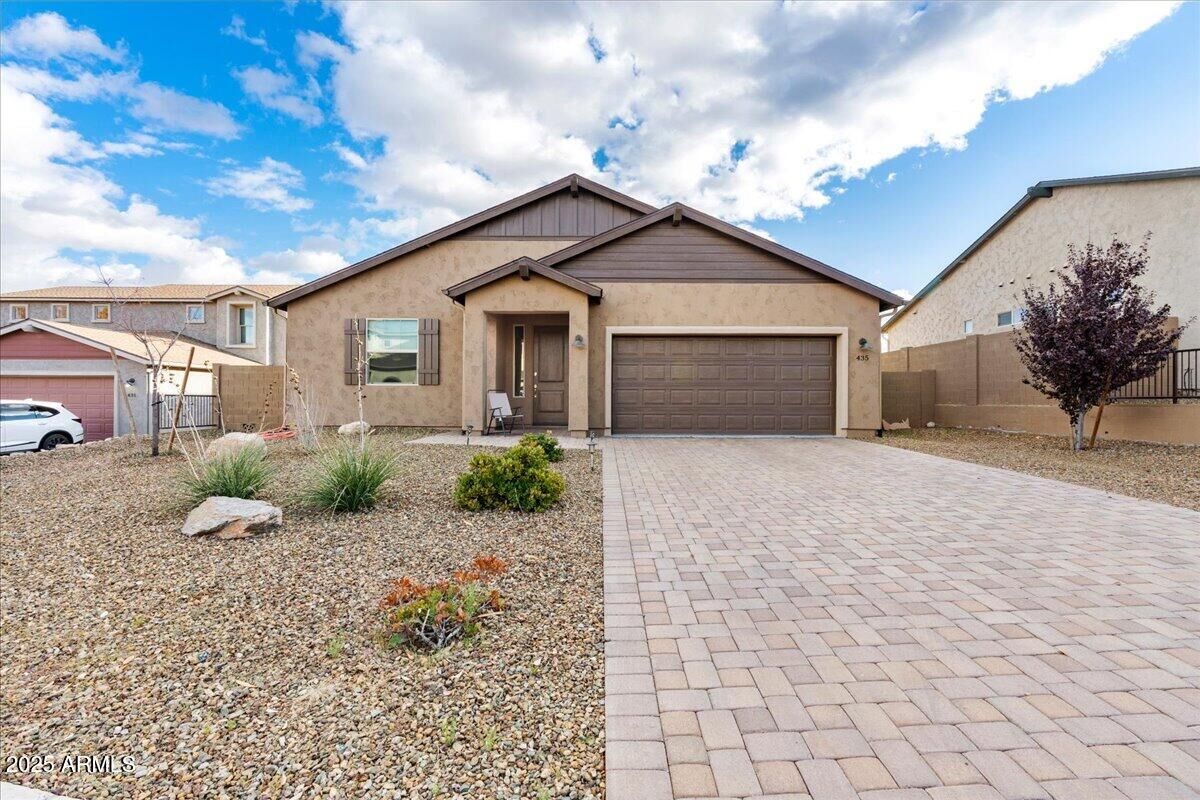 Property Photo:  435 McKinnon Road  AZ 86324 