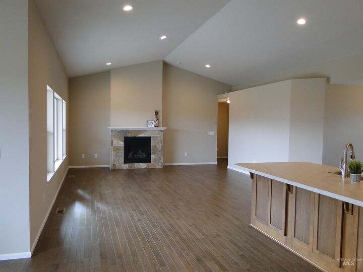 Property Photo: 2521 Florence Lane WA 99403