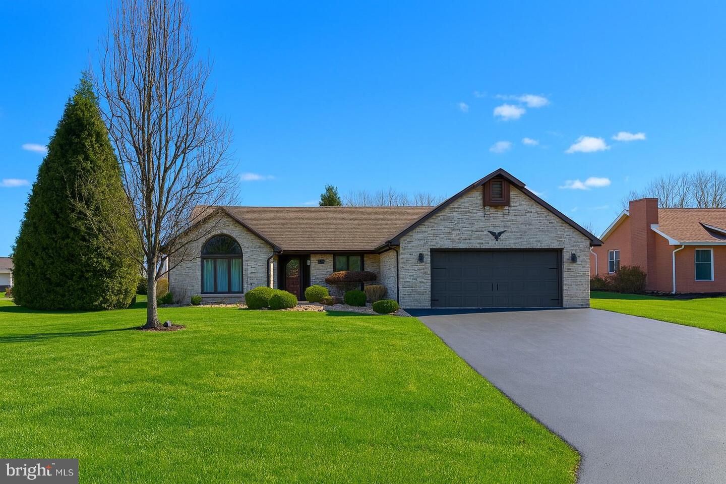 Property Photo: 11028 Ramblewood Drive NW MD 21502