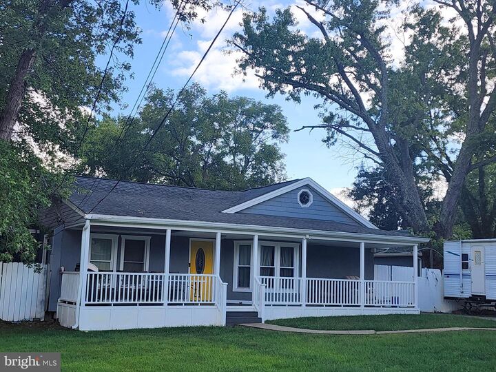 5913 Woodland Lane  Clinton MD 20735 photo