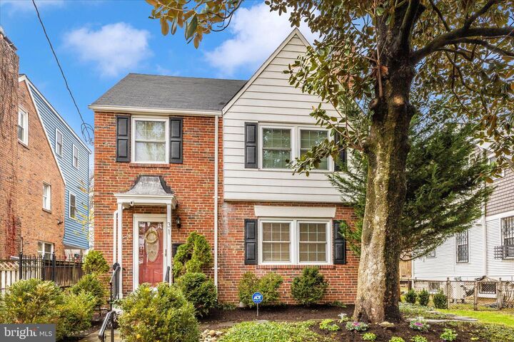Property Photo: 31 Milmarson Place NW DC 20011