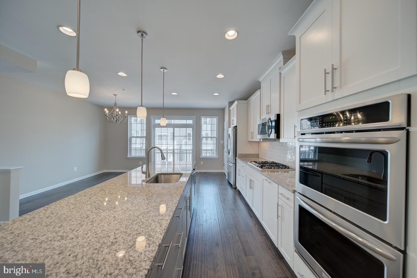 Property Photo: 2714 Pinebrook Road MD 20785