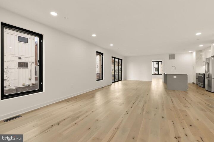 Property Photo: 641 Quebec Place NW 1 DC 20010