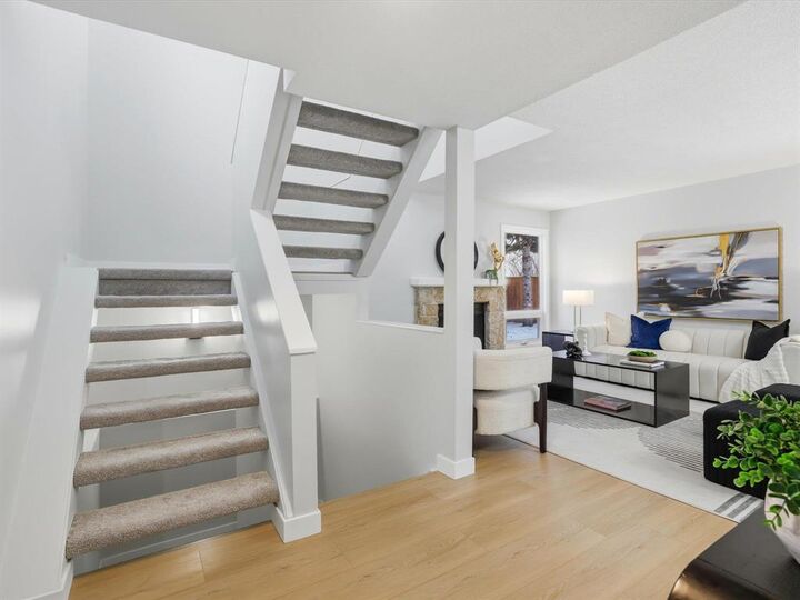 Property Photo: 133 Cambie Road MB R2C 4E7