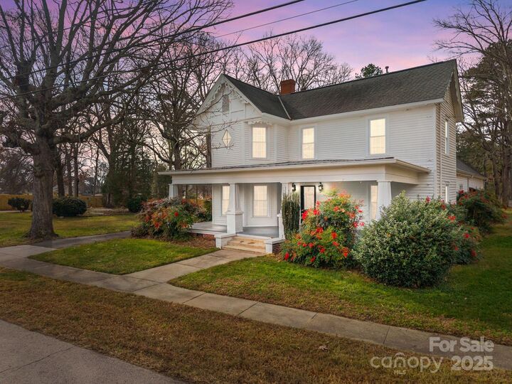 401 W Hoke Street  Landis NC 28088 photo