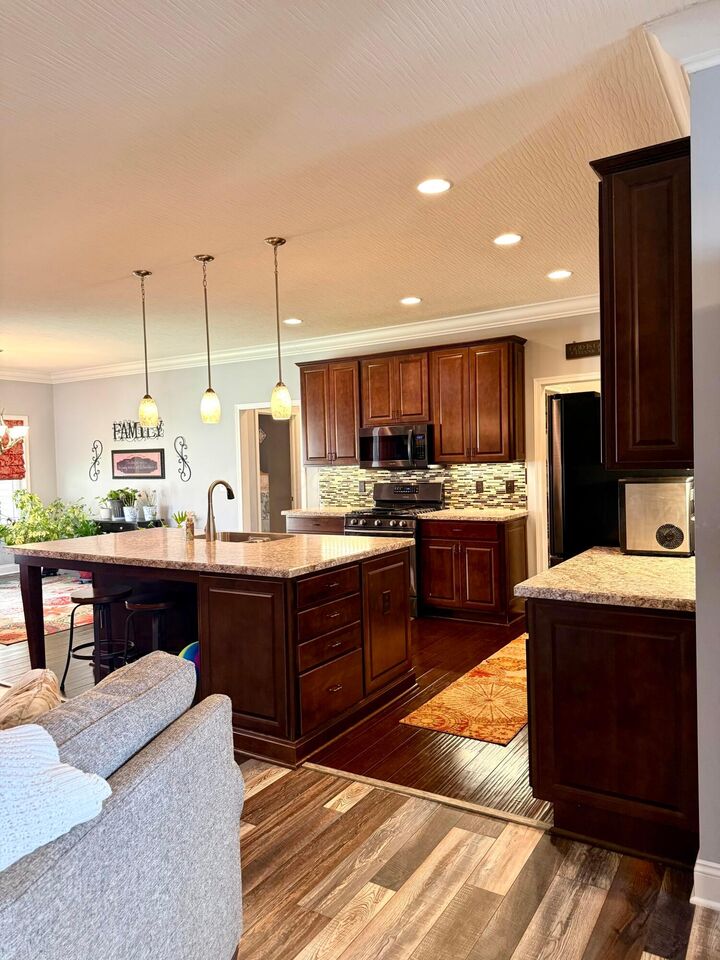 Property Photo:  290 Jenna Drive  OH 43055 