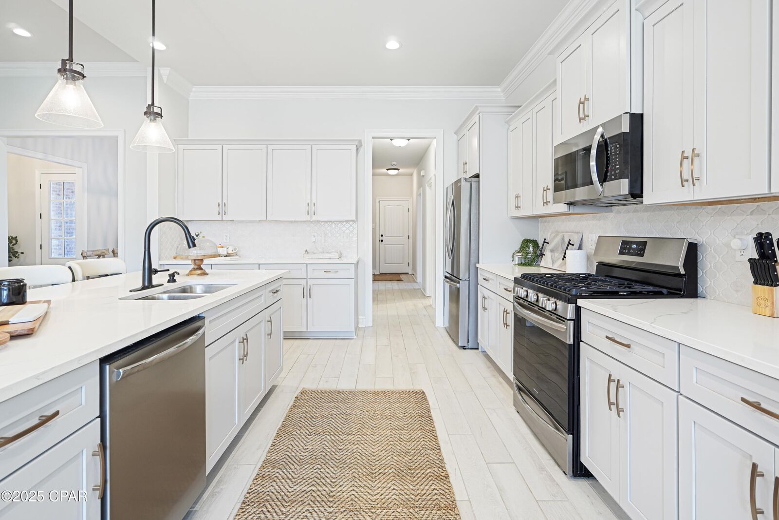 Property Photo: 198 Blaze Boulevard FL 32439