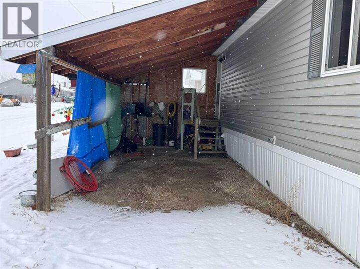 Property Photo: 5702 51 Street AB T0B 1K0