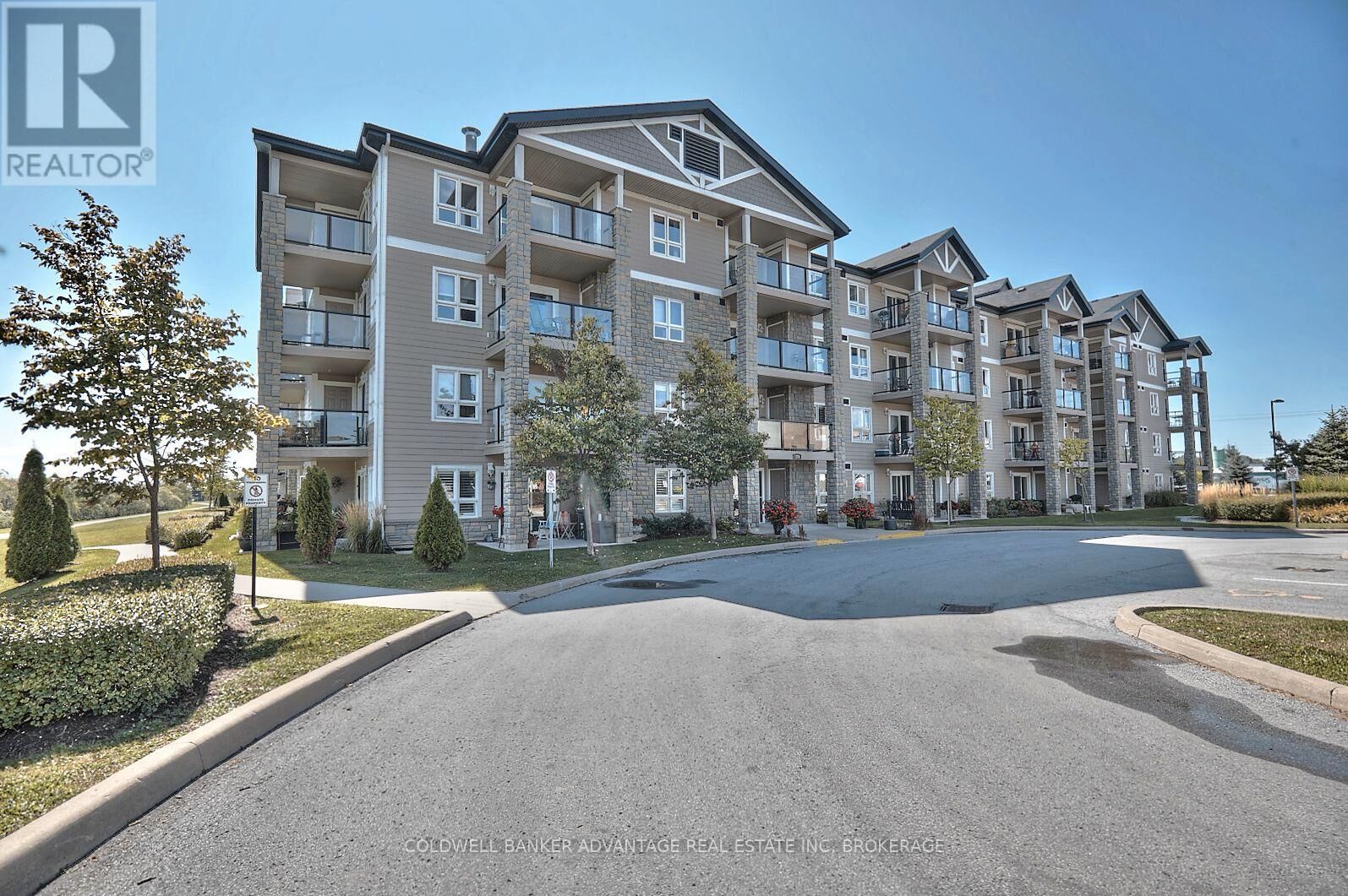 Property Photo: 330 Prince Charles Drive South 1204 ON L3C 7B3